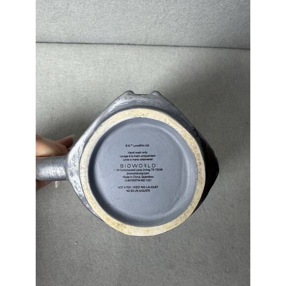 Star Wars Mandalorian Helmet Coffee Mug - Picture 4 of 4